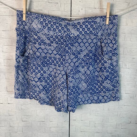 Lane Bryant blue & white shorts stretchy pull up pockets coastal boho plus size - Picture 1 of 10